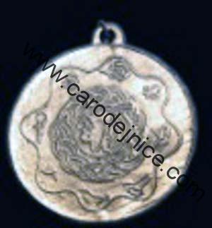Hvězdná serpentina  - Amulet 