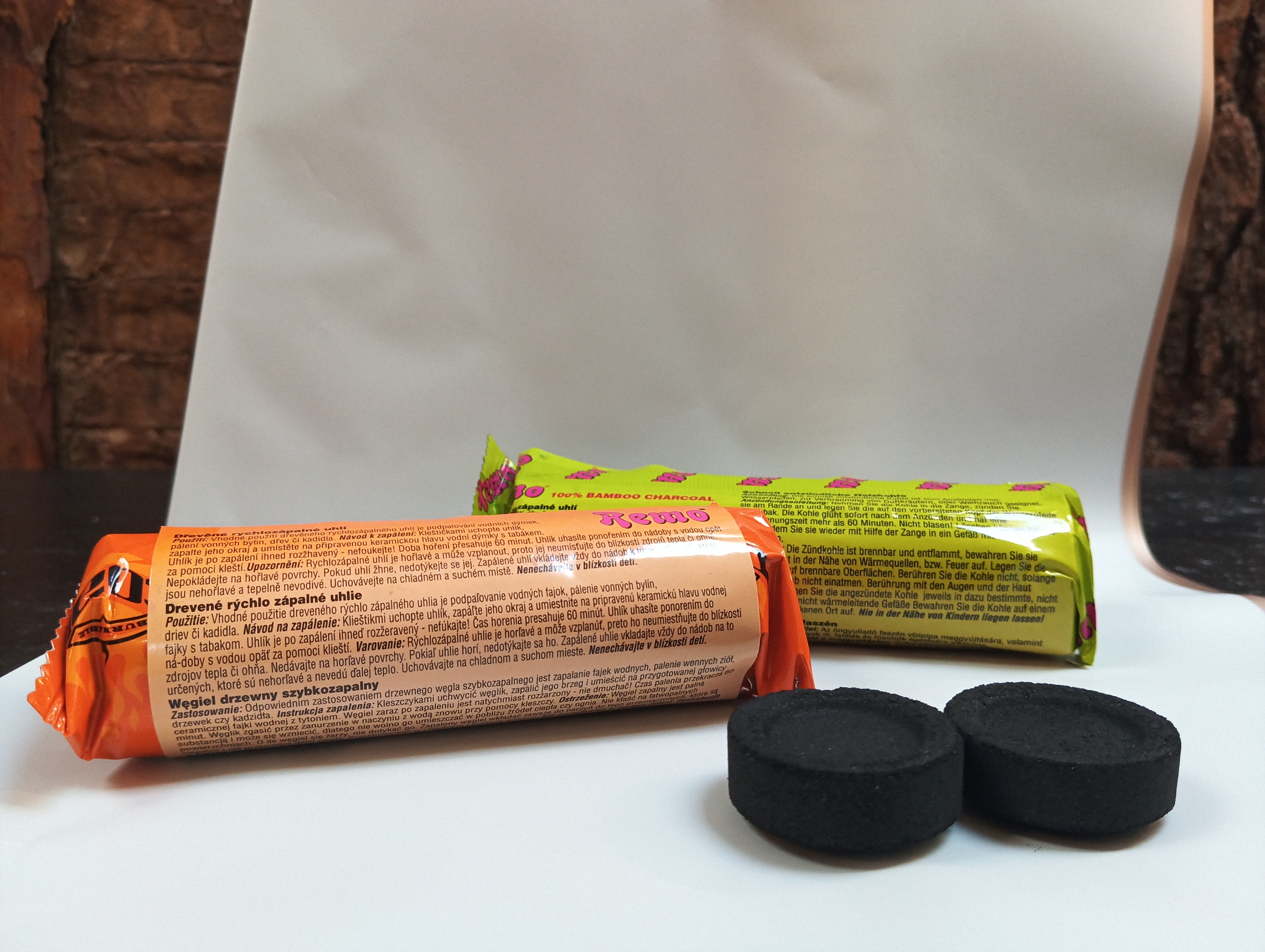 Rychlozápalné uhlíky  