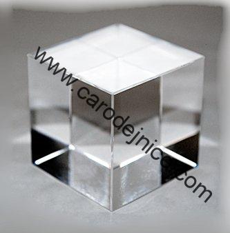 Křišťálová krychle 5 cm  