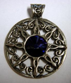 Kruh světů - Amulet