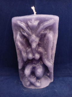 Svíčka figurální - Ďábel s křídly fialový
